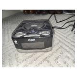 RCA CD Clock Radio