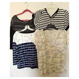 (4) GAP Tops Sz LG