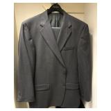 Hickey Menï¿½s Suit 44R