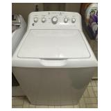GE Washing Machine 27"x 27"x 36"