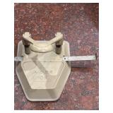 VTG ACCO 10X Hole Puncher
