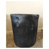 17" H Outdoor Round Faux Wood Stump Side Table