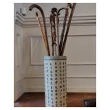 Japanese Umbrella Stand: Umbrellas not included