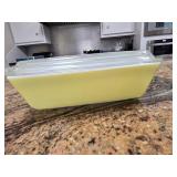 Vintage Pyrex Baker w/Lid