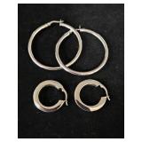 (2) Pr Silver Tone Hoops