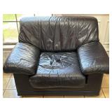 45"x41"x 32" Black Leather Chair