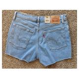 NWT Levi