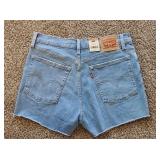 NWT Levi