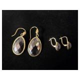 (2) Prs Earrings