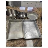 (2) Cake Pans, (2) Stainless Mixing Bowls & Tart