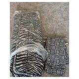 Reversible Comforter & 2 Shams Believed to be