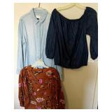 (3) Universal Thread Blouses Sz MD
