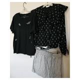 (2) Universal Thread Blouses & Shorts Sz MD