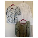 (3) Universal Thread Blouses S/MD