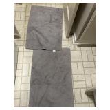 2 Quince 32"x22" Rugs