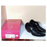 BCBG Leather Western Booties Sz 7.5 Black