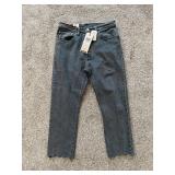 NWT Levi