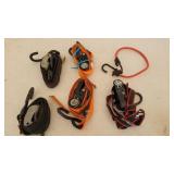 (5) Ratchet Straps; (1) Bungee Cord.