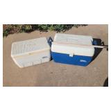 2 Igloo Coolers