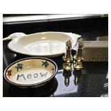 NEW Onieda Chippendale Salt & Pepper Shakers,