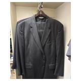 Jos. A Bank Menï¿½s Suit  48R