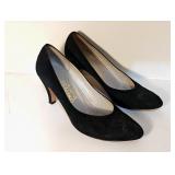 Salvatore Ferragamo Suede Black Pumps Sz 7.5