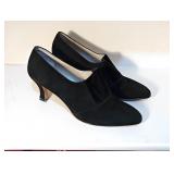 Salvatore Ferragamo Suede Pumps Sz 7.5