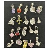 20 Pretty Necklace Pendants