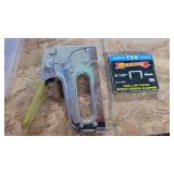Staple Gun with staples