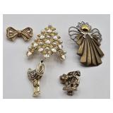 (5) Brooches