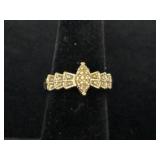 10K Gold & Diamond Ring Sz 6.75