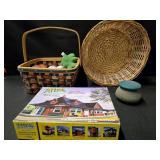 Round Basket, Americana Basket w/Sports Ball,