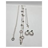 19" Silver Tone Necklace, Sarah Coventry Cross