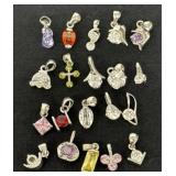 20 Pretty Necklace Pendants