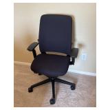 Steelcase Black Rolling Office Chair 19"x18"x39"