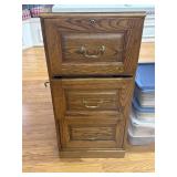 18.5"x24"x39 Wood 3 Drawer File Cabinet Does Not