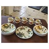 Pier One McIntosh (5) Plates, (8) Bowls & (5)