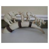 Resin Horn w/Elephant Family