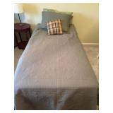 Twin Size Olive Green Quilt Bedding Set