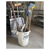 20 Gal Brute Rubbermaid Waste Can & Assorted