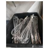 (22) wire hand whisk