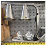 Boswell Food Heat Lamp w Bulbs