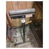 Material Roller Stand