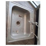 Sink 22x25