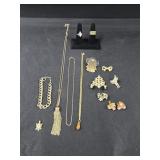 (3) Necklaces,  Bracelet,  Turtle Pendant,  Pr o