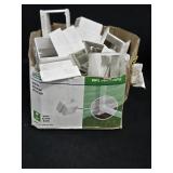 Box of 2x2 White Diverters