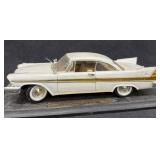 Plymouth Fury 1957 White & Gold