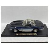 1961 Chevrolet Corvette Mako Shark 1:18 scale