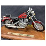 Maisto Honda VT1100C2 Motorcycle Bike