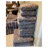 (10) Throw Pillows (10) Throw Pillows